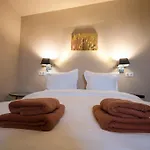 Cerf'titude Bed and Breakfast Érezée