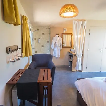 ベッド・アンド・ブレックファスト Cerf'titude 4*